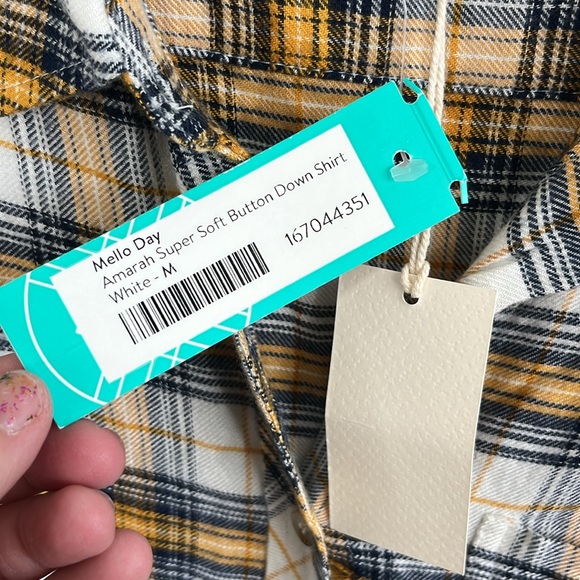 Stitch Fix Mello Day Amarah Super Soft Button Down Shirt - Picture 6 of 9